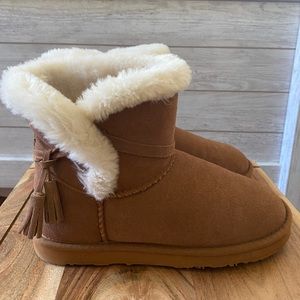 Lamo Thalia Fur Lined Boots Size 7